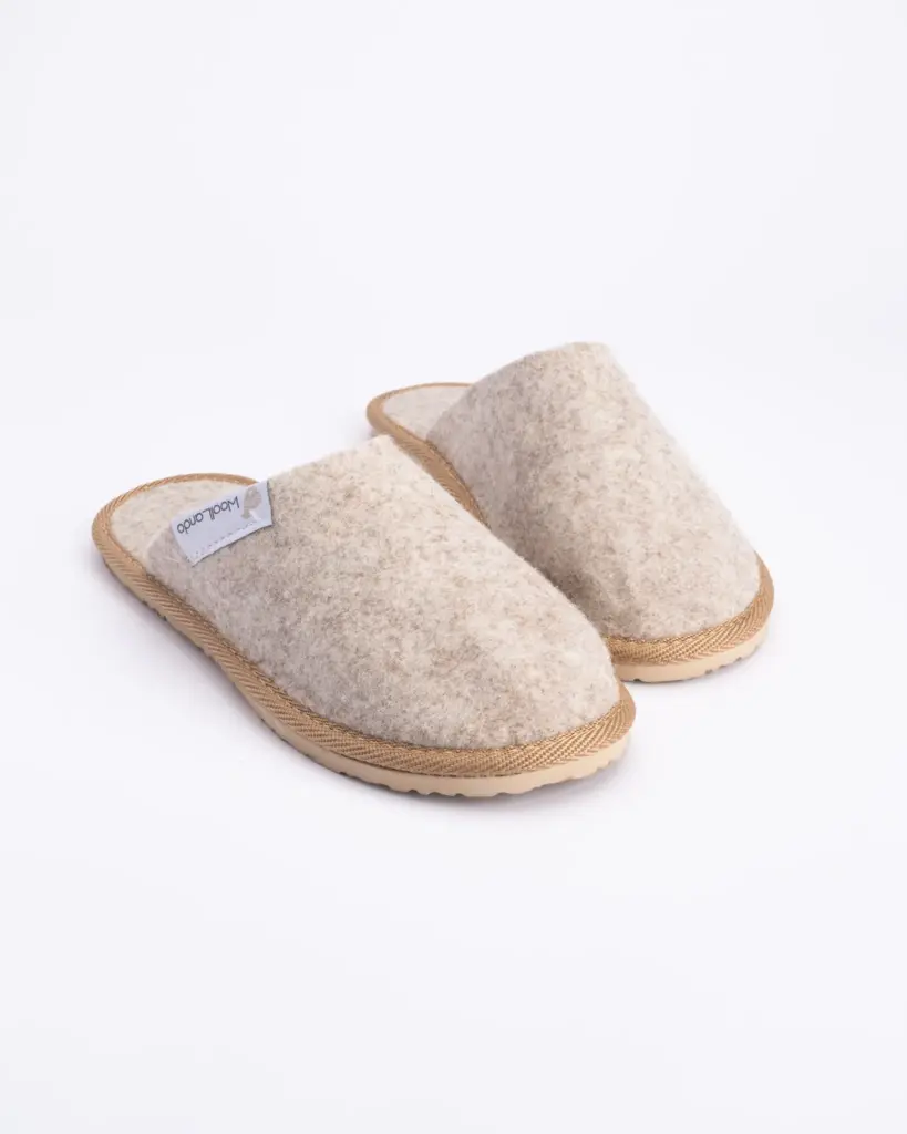 WoolLando Hausschuhe aus Merinowolle Beige