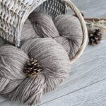 Natürliches Schafwollgarn BRAUN 1kg