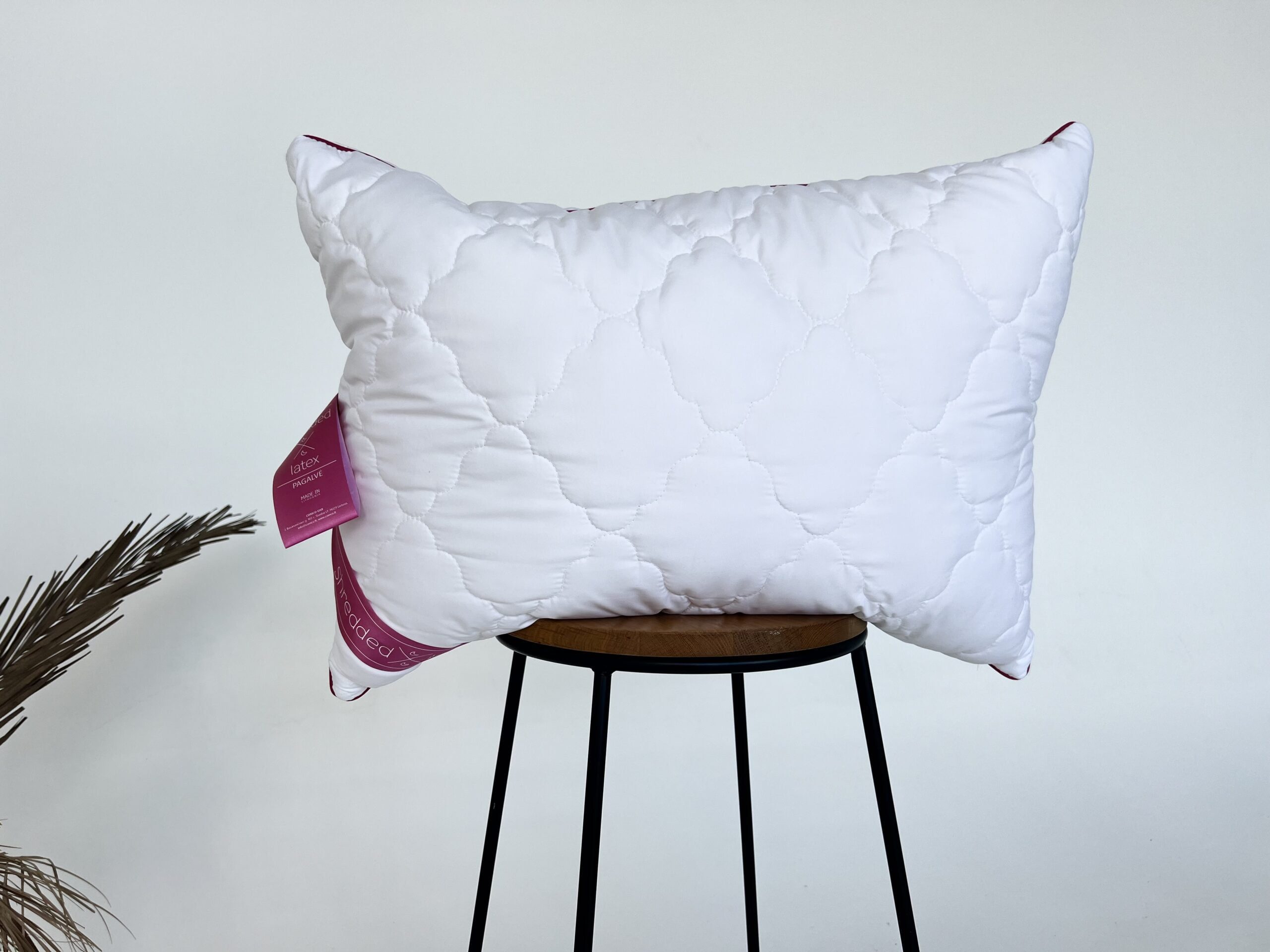 Ergonomisches Kopfkissen mit Latexfüllung