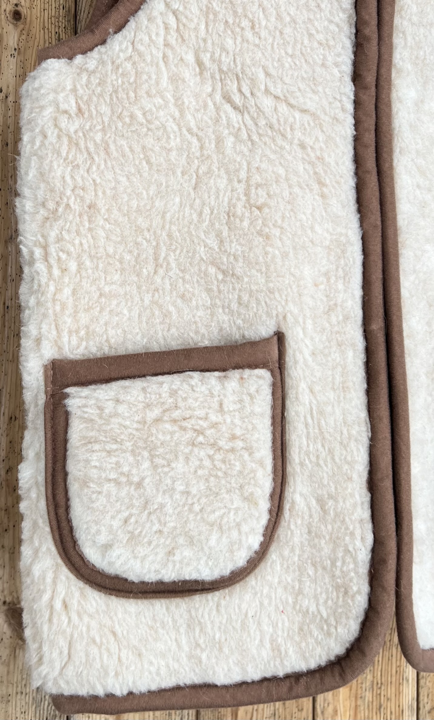 Weste aus brauner Merinowolle 'UNISEX'