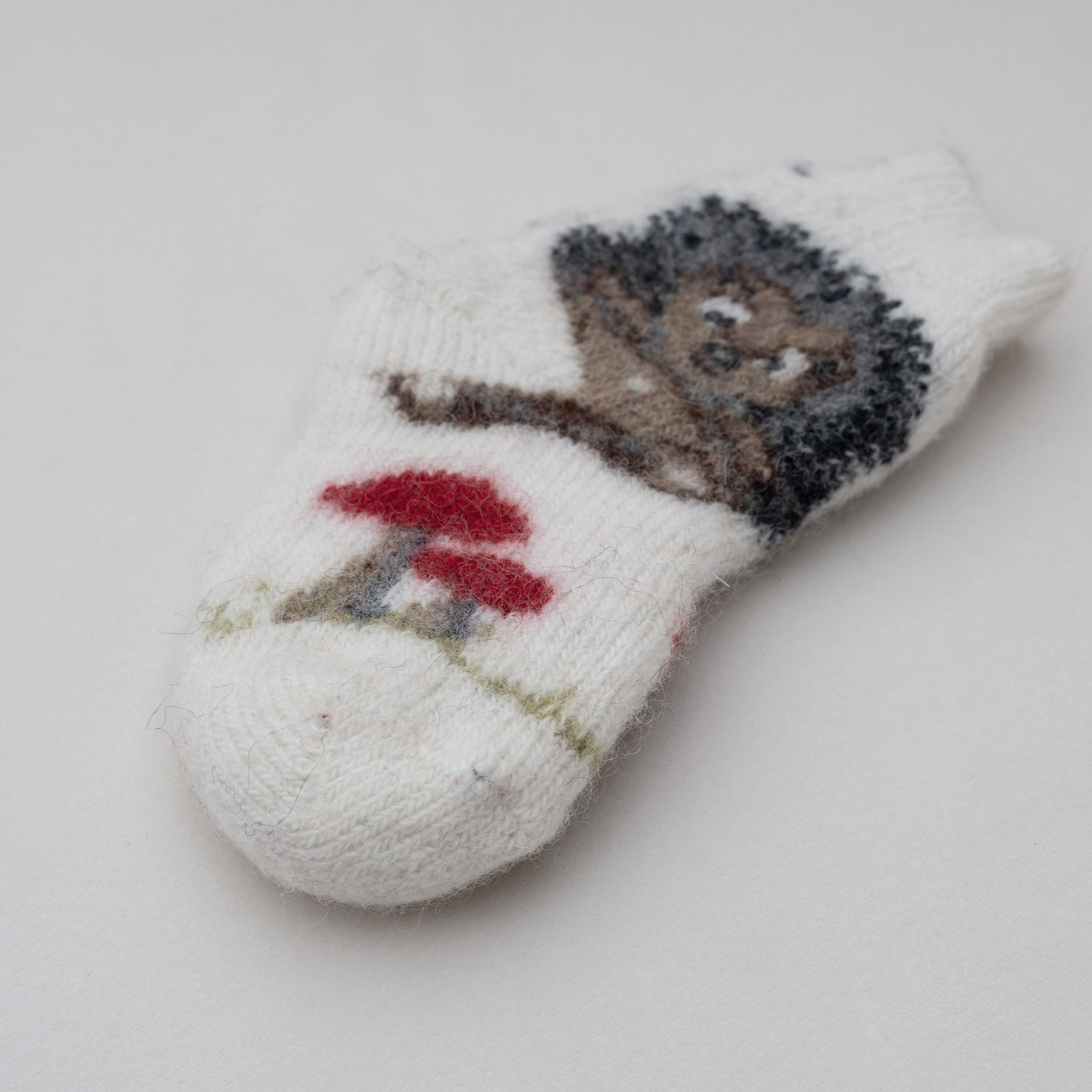 Kindersocken aus Merinowolle EŽIUKAS