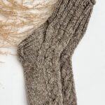 Natürliche Schaf - Hundewollsocken HANDGEFERTIGT