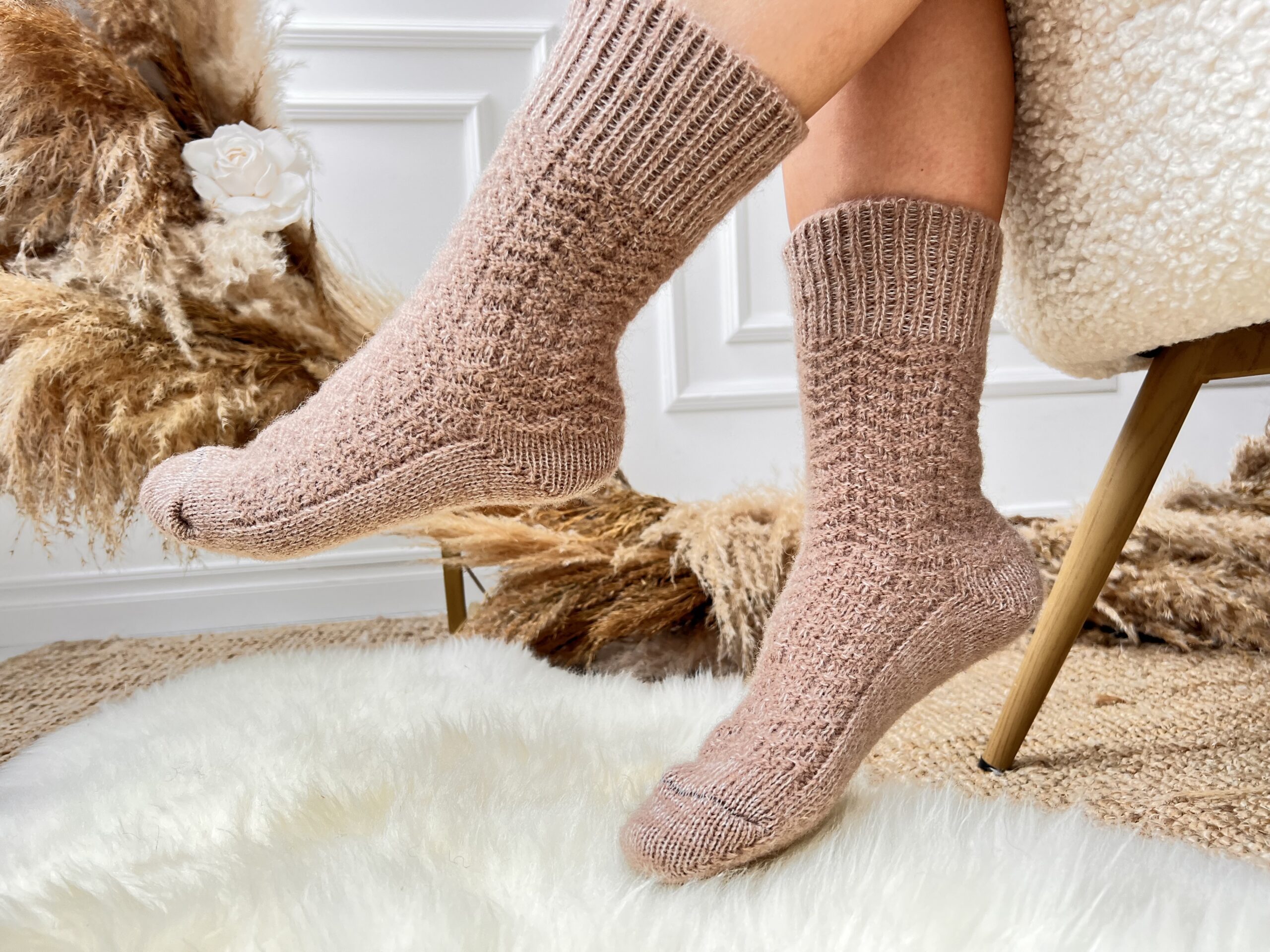 Socken aus neuseeländischer Schafwolle LATTE