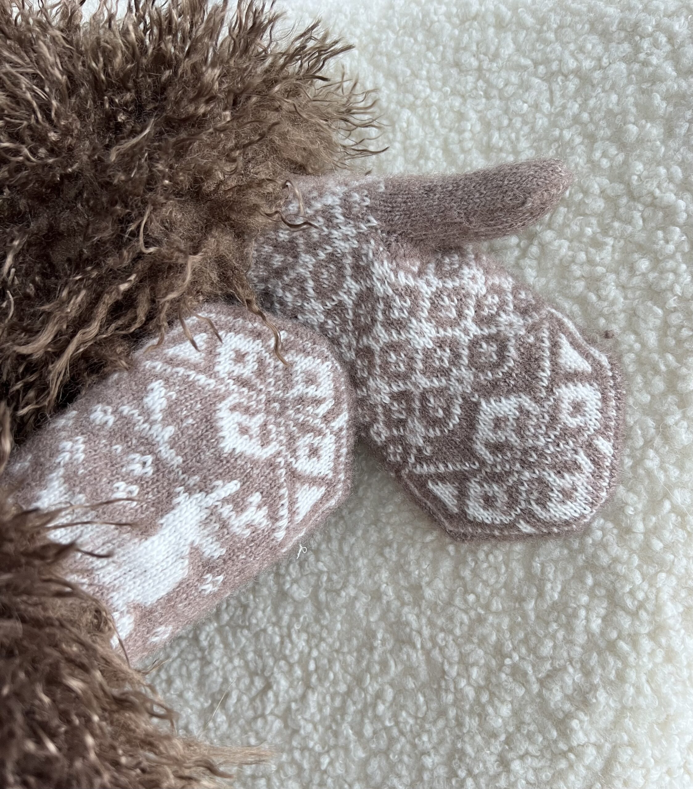 Damenfäustlinge aus Merinowolle ELNIAI