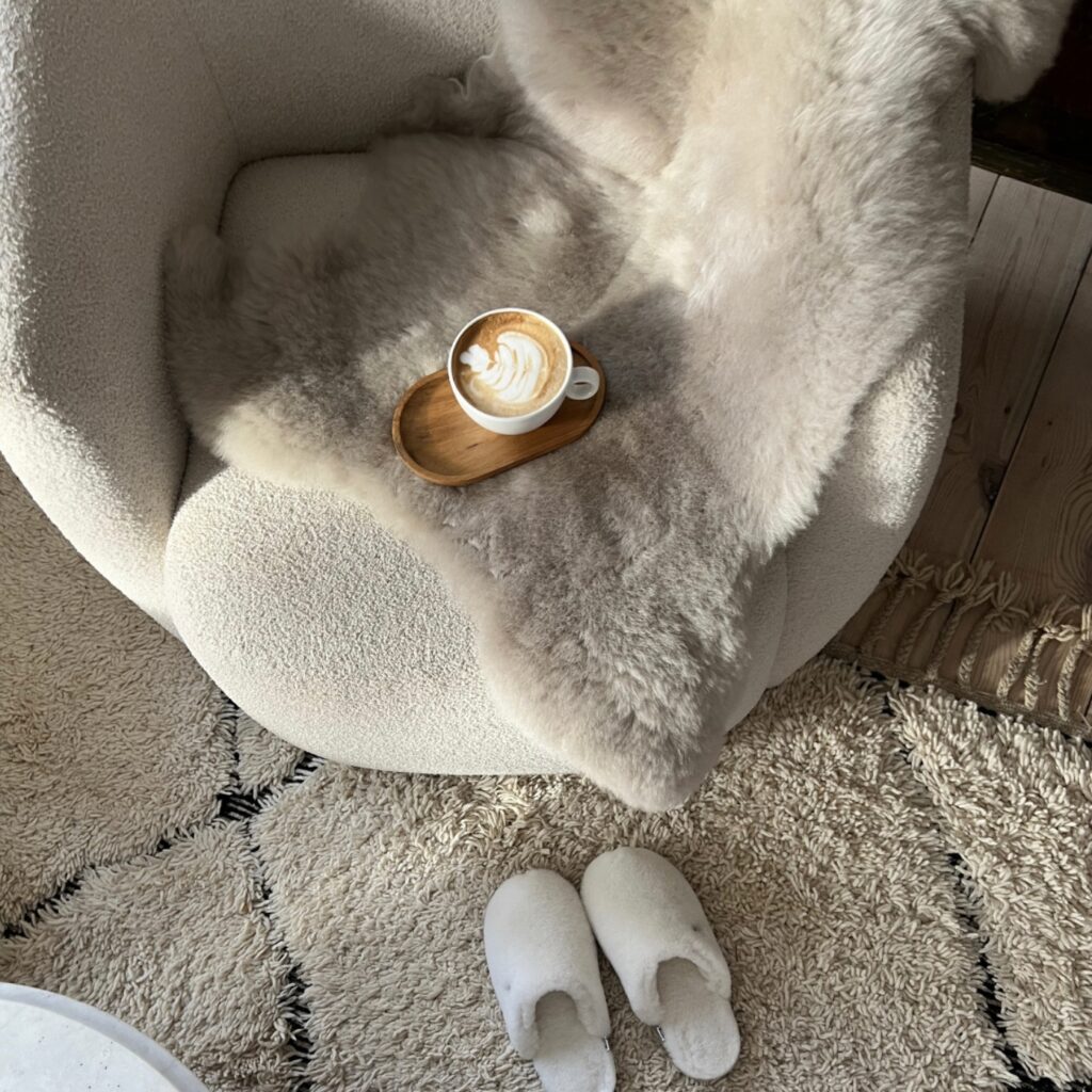 aturgegerbtes dickes graues Merino-Schaffell 80×120 cm