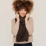 Warmer Schal mit Naturwolle SNUG