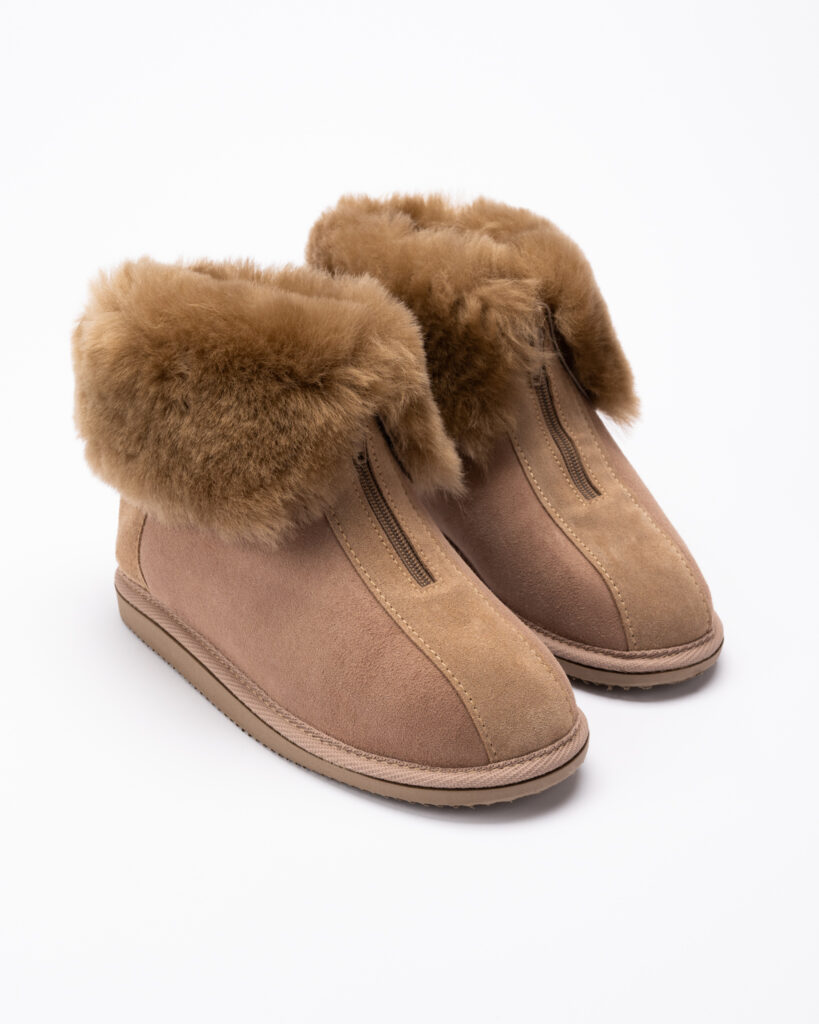 WoolLando Damen Echtlederstiefel mit Fell und Reißverschluss BRAUN