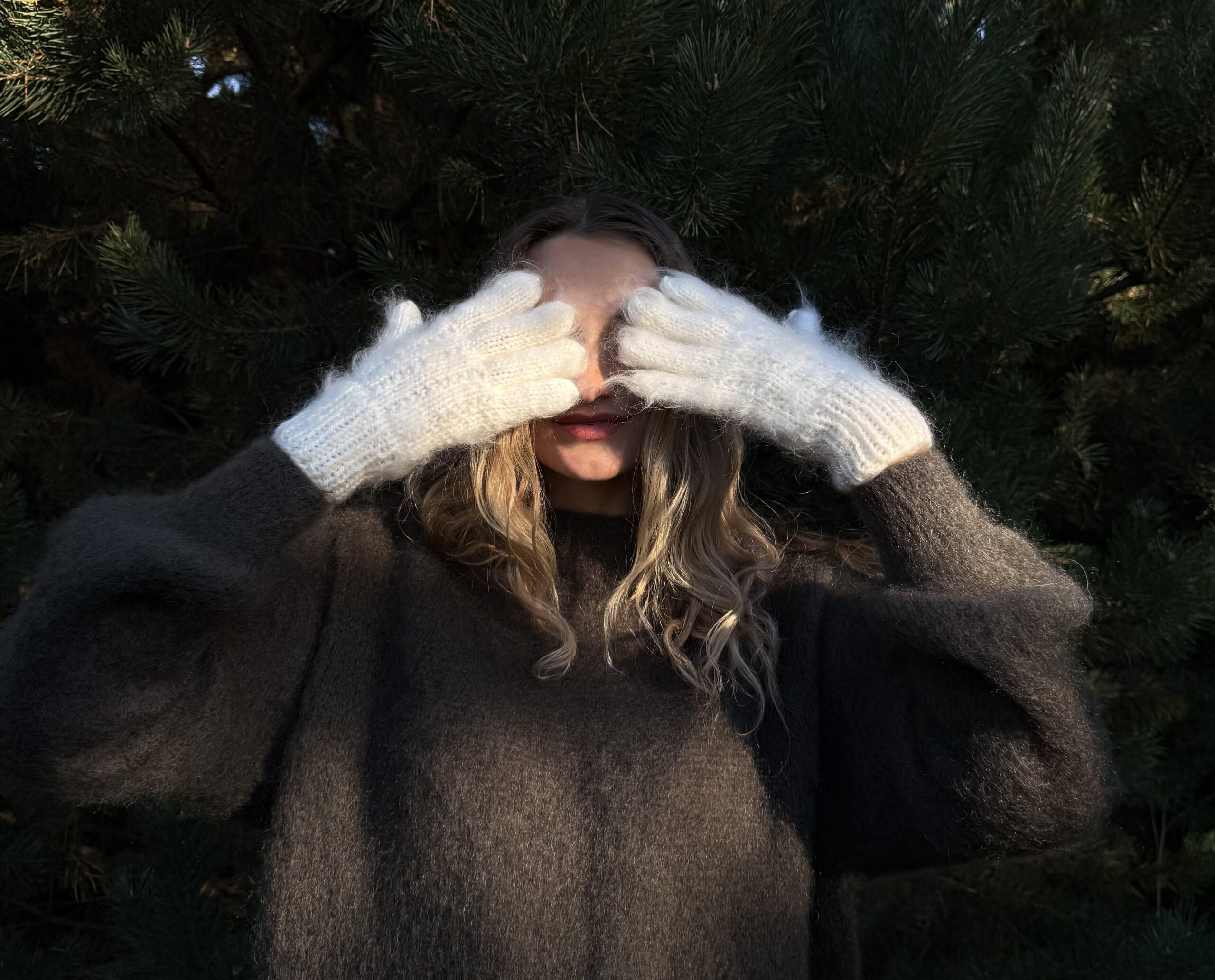 Damen-Handschuhe aus weißer Angorawolle AIVA