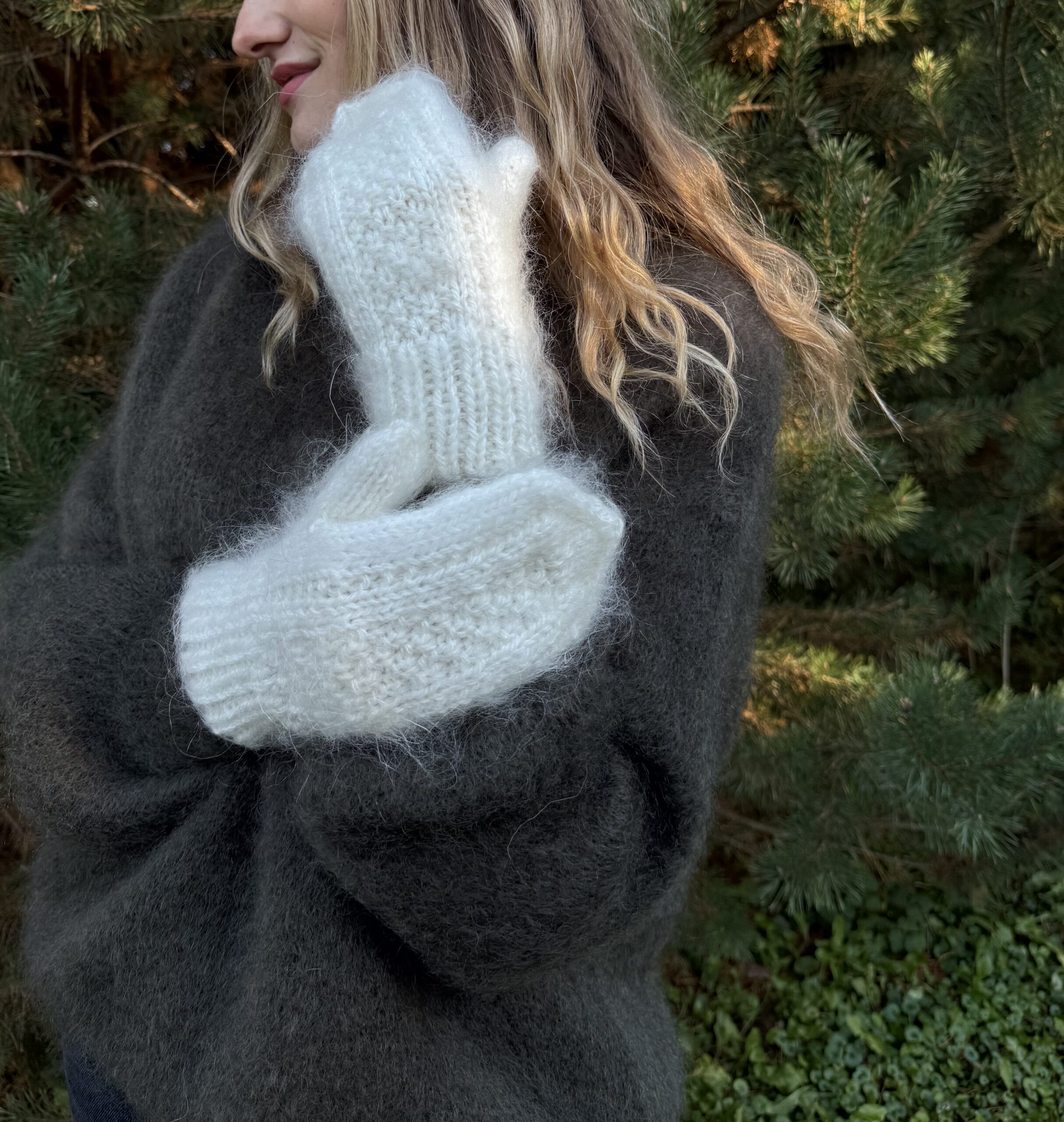 Fäustlinge aus 100 % Angorakaninchenwolle PŪKĖ