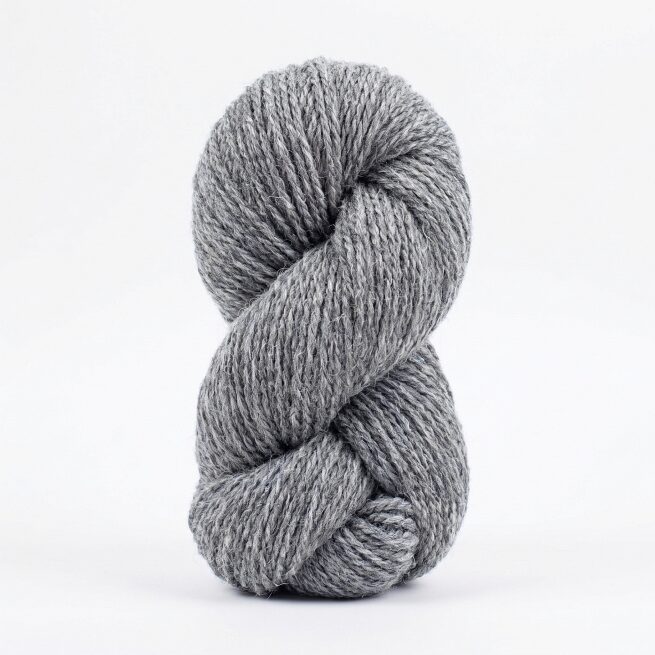 50% Hundewolle / 50% Schafwollgarn 1 kg – DARK GREY, WoolLando