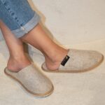 Beige gefilzte Filz-Hausschuhe BEIGE, WoolLando