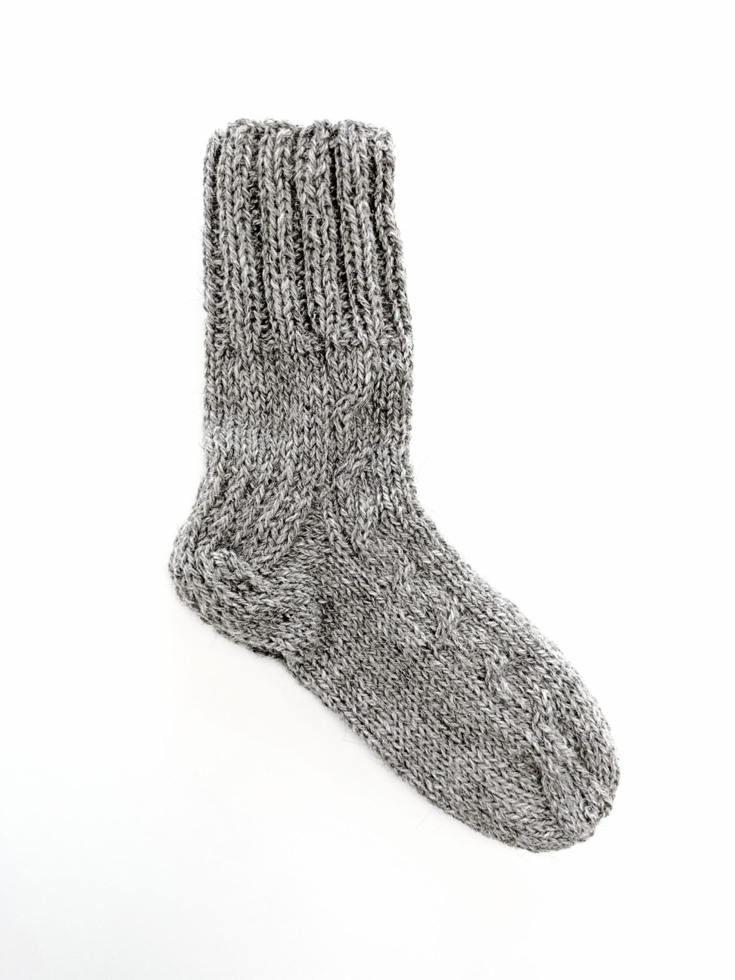Handgemachte Schaf- und Hundewollsocken EMBER, WoolLando