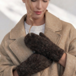 Dunkelbraune 100% Hundewolle-Fäustlinge "Unisex" – WoolLando