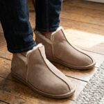 Herren braune natürliche Pelz-Stiefeletten NERO, WoolLando
