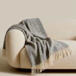 Neuseeland-Schafwoll-Decke STRIPED LIGHT GREY, WoolLando