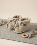 Schuhe aus Wolle / Hausschuhe