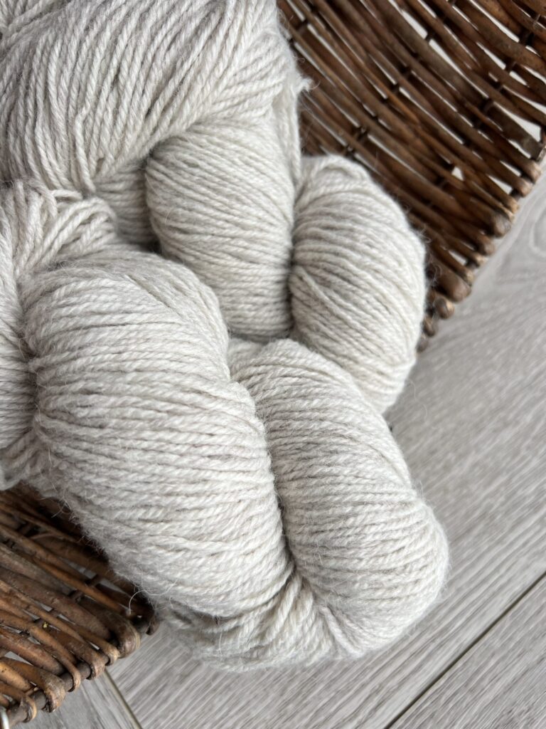 Alpakawollegarn 100 g – CREME, WoolLando