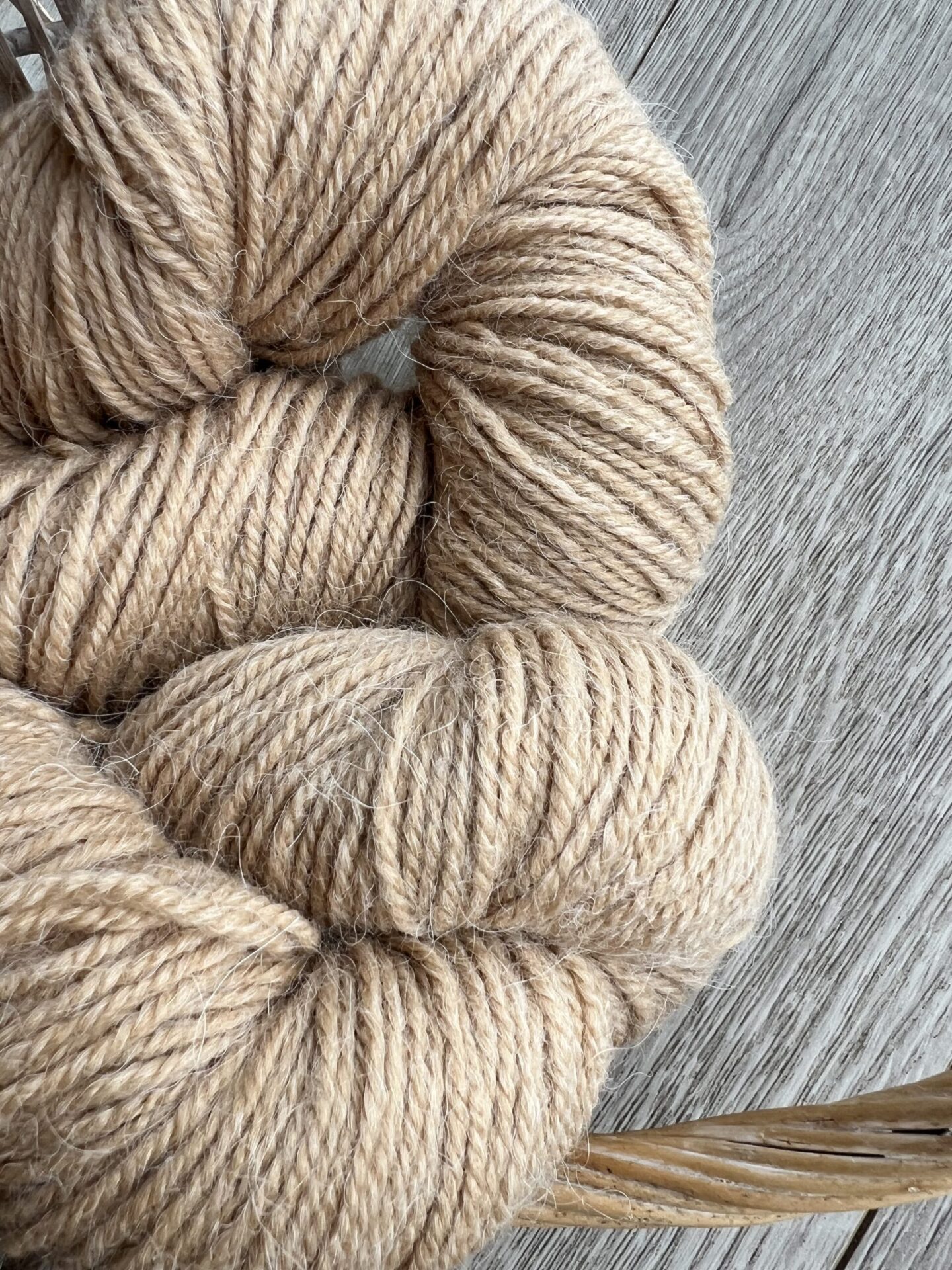 Alpakawollegarn 100 g – SAND, WoolLando