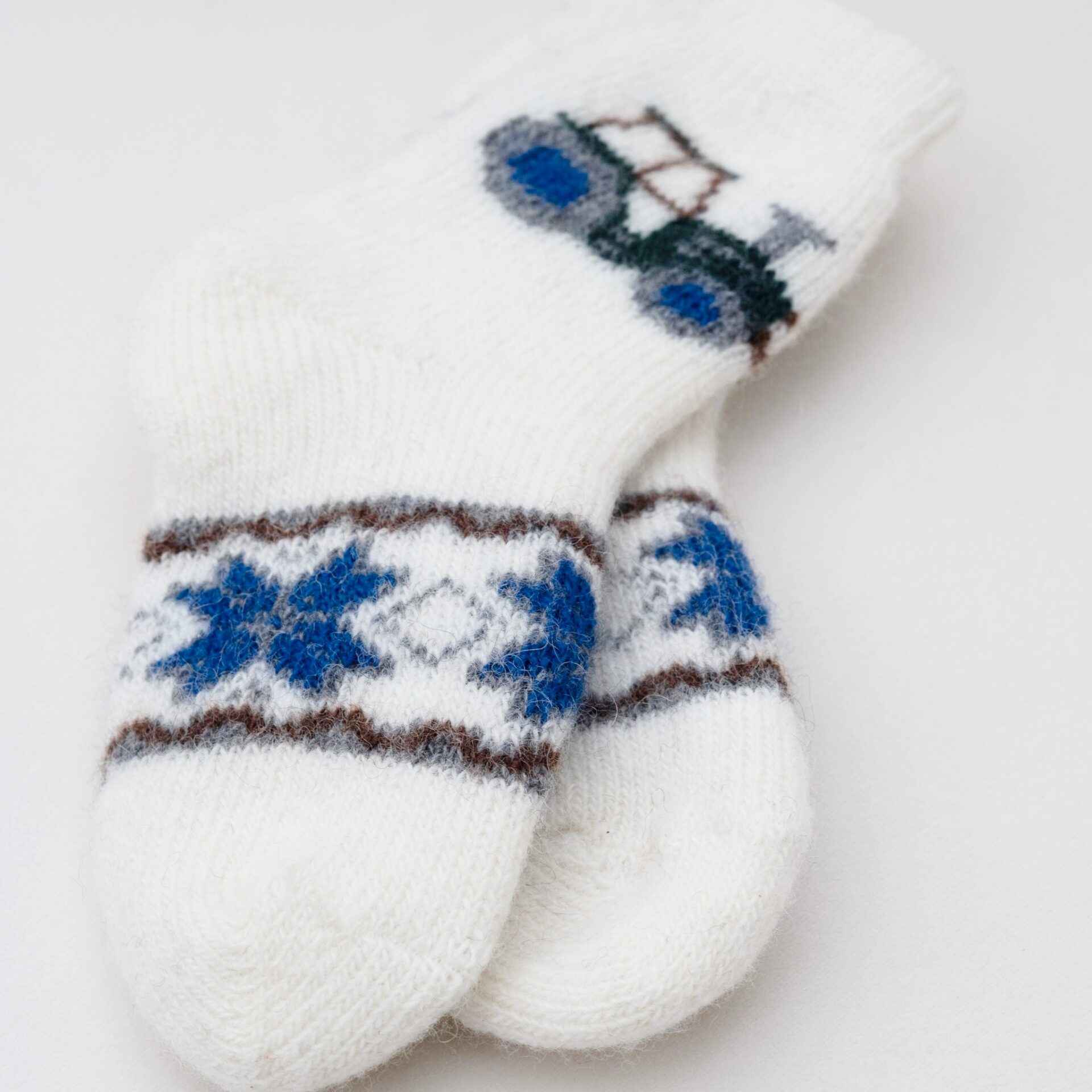 Kindersocken aus Merinowolle TRACTOR, WoolLando