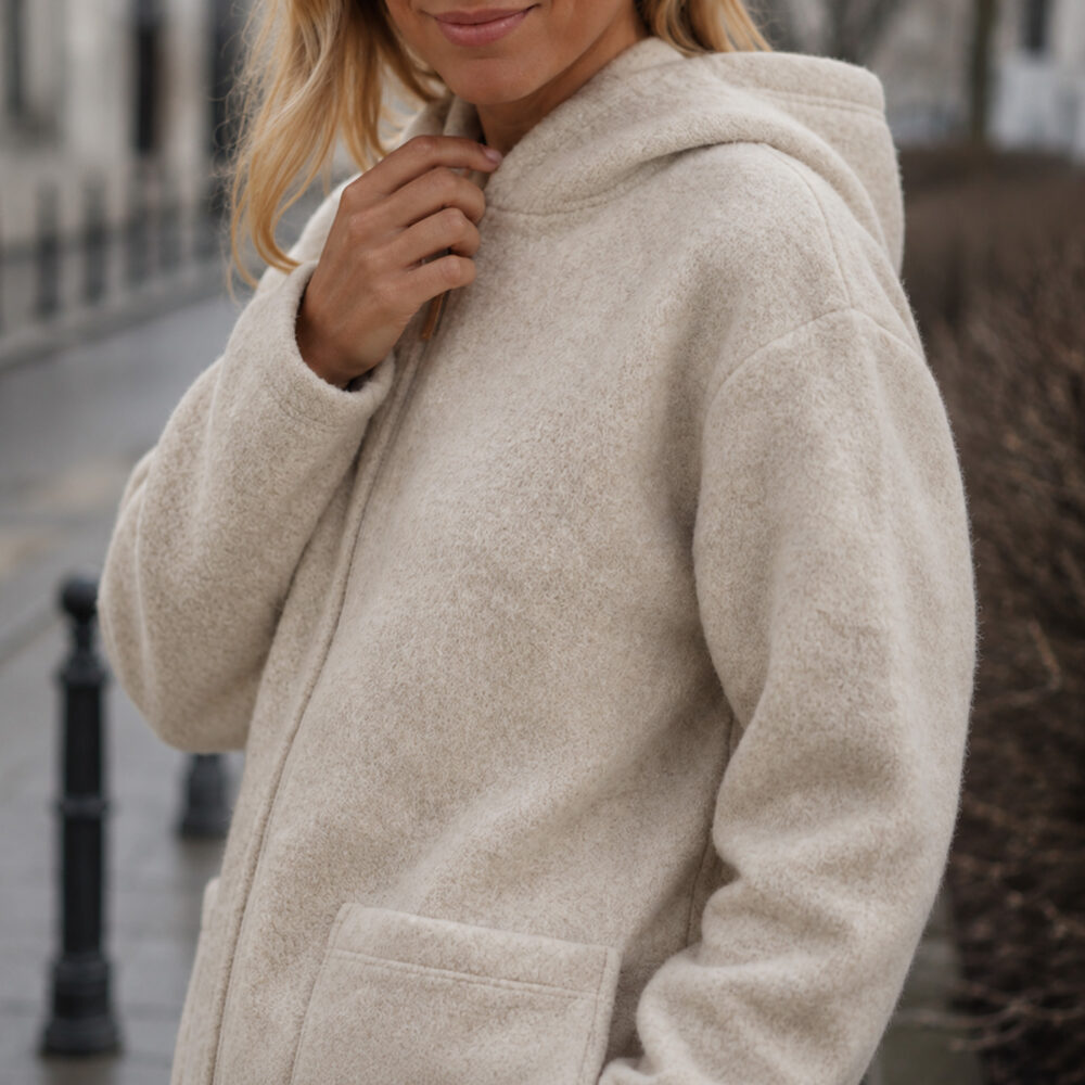 Helle Lammwolljacke mit Kapuze SIERRA, Zaffiro