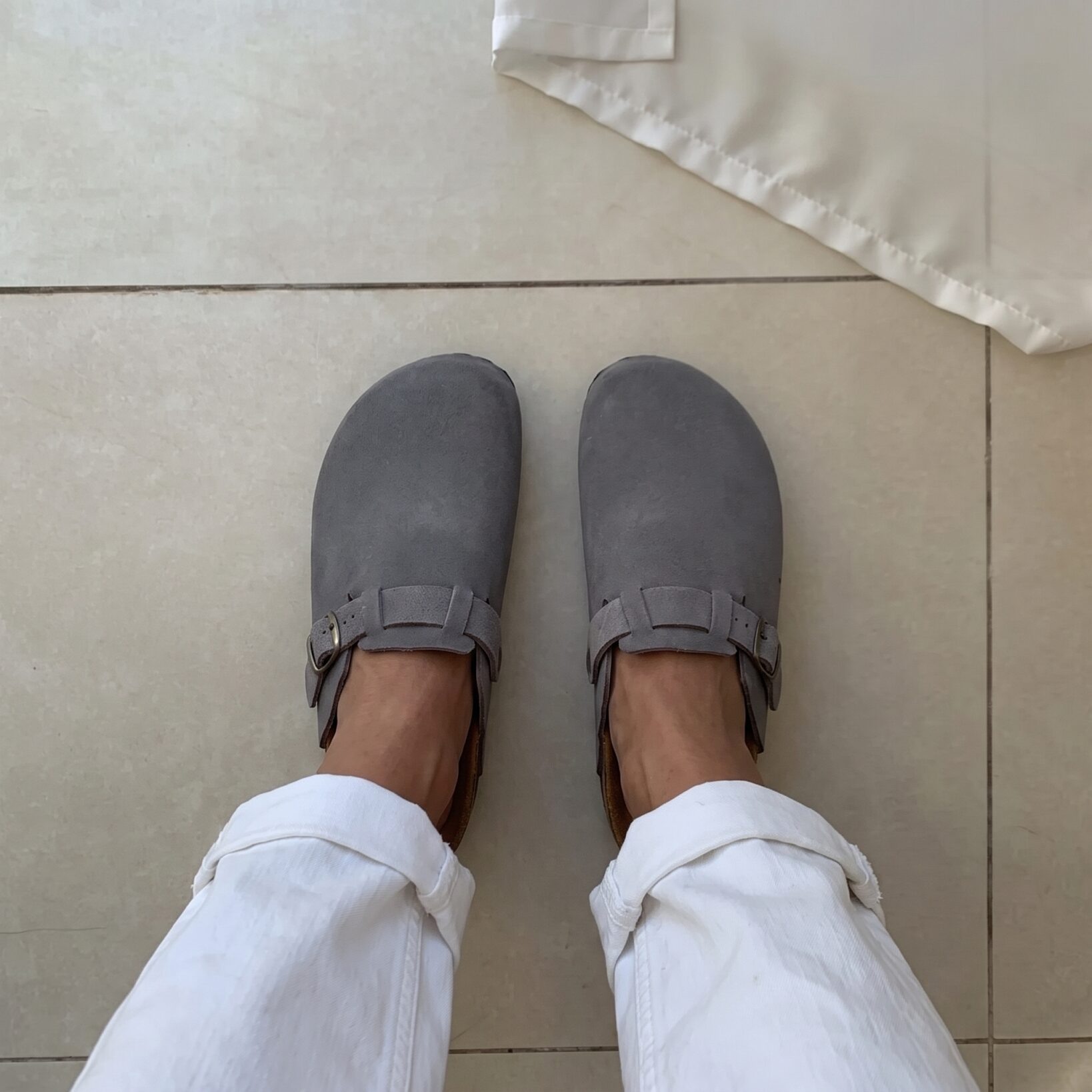 Graue Sandalen aus echtem Leder, WoolLando UNISEX